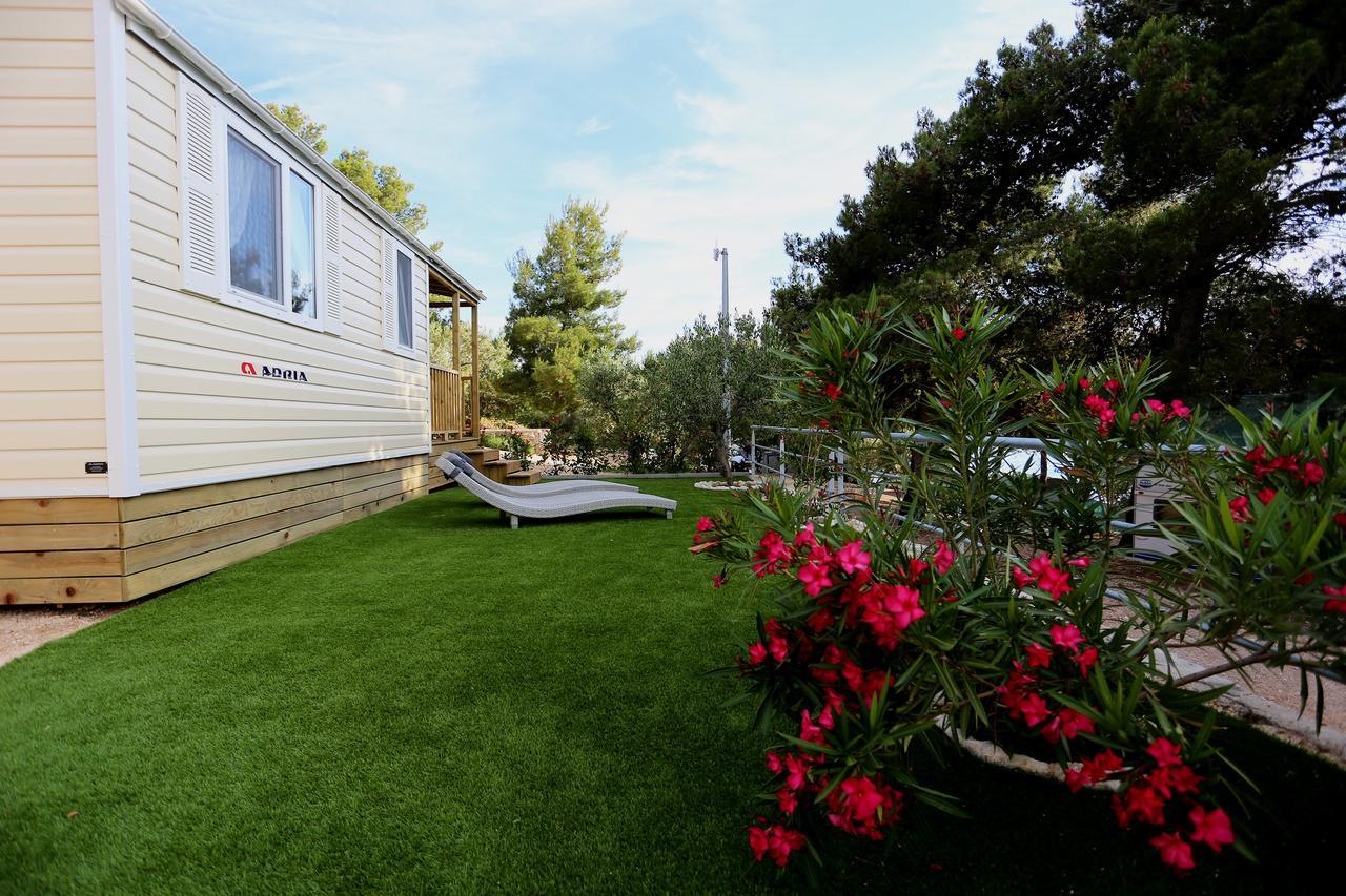 מורטר Mobile Homes-Slanica מראה חיצוני תמונה