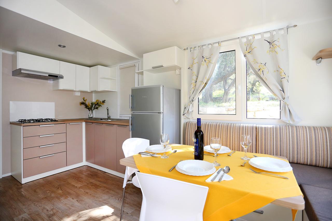 מורטר Mobile Homes-Slanica מראה חיצוני תמונה