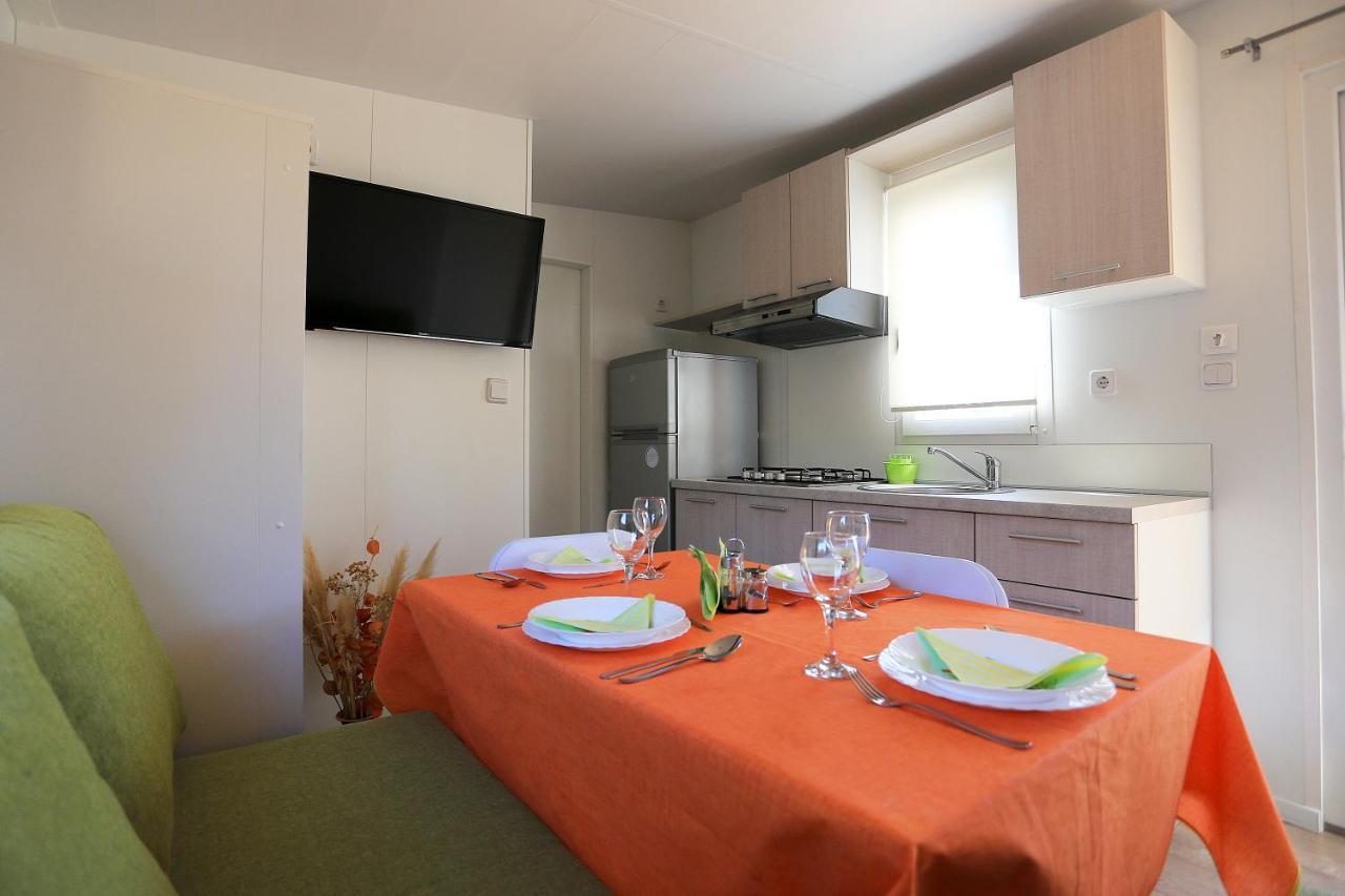 מורטר Mobile Homes-Slanica מראה חיצוני תמונה